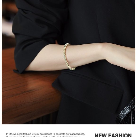 Classic Simple Copper Alloy Jewelry Bracelets - Picture 2 of 8